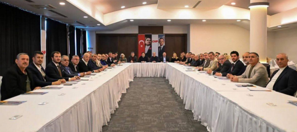 Levent Gürbüz: İlçe ve Belediye Başkanları Toplantısında 28 Mart Mitingi ve Siyasi Gündem Değerlendirildi - GÜNDEM - İnternetin Ajansı