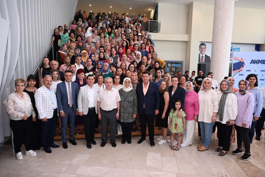 12. Geleneksel AKMEK Yıl Sonu Sergisi kapılarını açtı