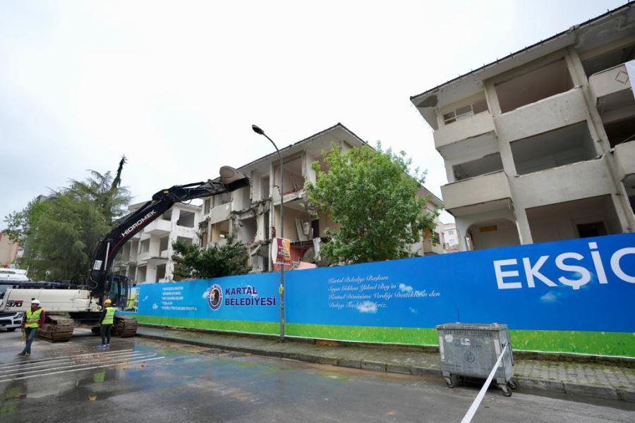 160 Daireli Murat Sitesi’ne İlk Kepçe Vuruldu