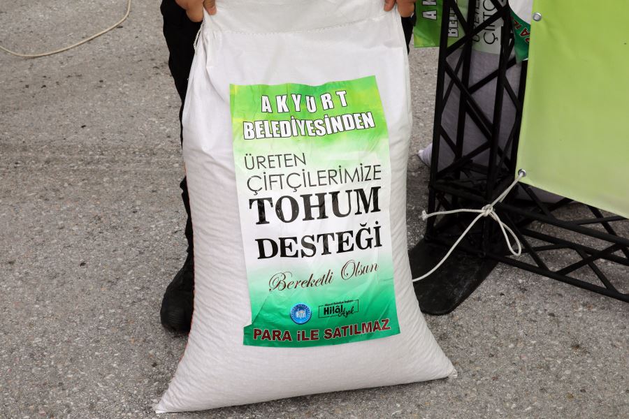 559 ÇİFTÇİYE 200’ER KG TOHUM DESTEĞİ
