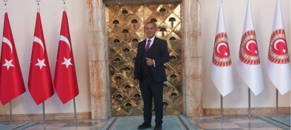 AB Parti Genel Başkanı İrfan Uzun: “Emekliye yüzde 11, Cumhurbaşkanı’na 70 bin lira zam! Bu adaletsizlik milletin vicdanını kanatıyor” - GÜNDEM - İnternetin Ajansı