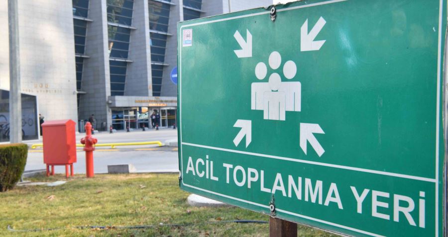 ABB BAŞKENTTEKİ AFET VE ACİL DURUM TOPLANMA ALANLARINI YAYINLAMAYA BAŞLADI