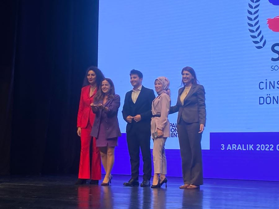 ABB’NİN KADIN ÇALIŞMALARINA HEM TEŞEKKÜR HEM ÖDÜL