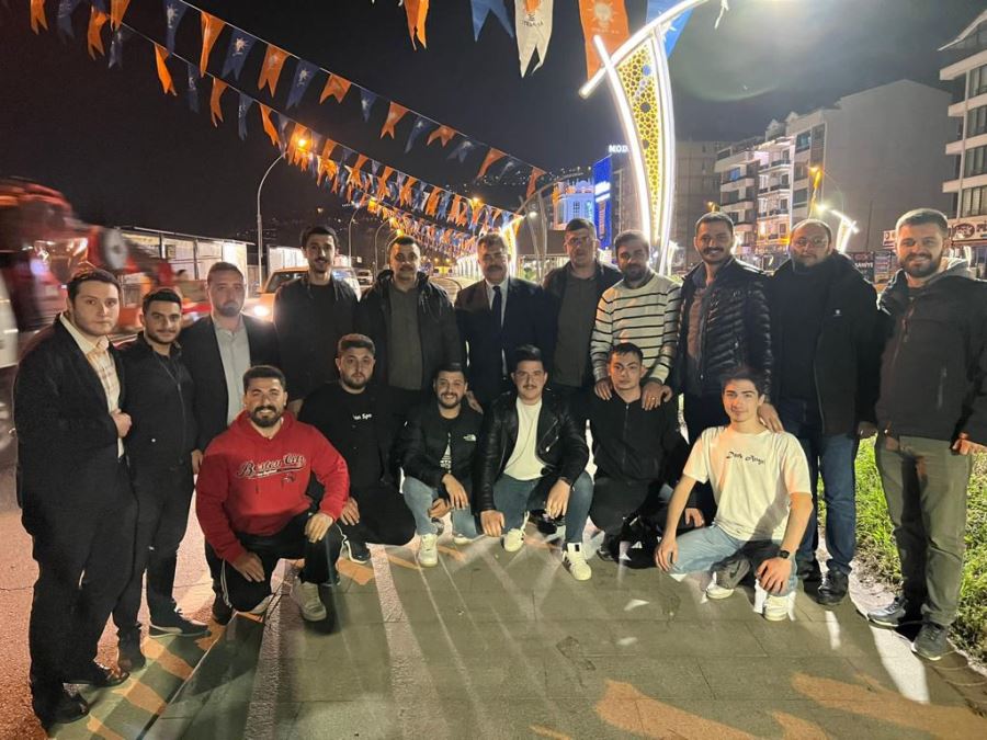 AK Gençler Kocaeli’yi gelin gibi süsledi