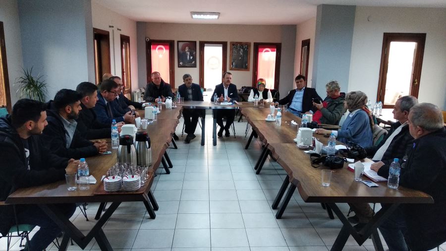 AK Parti Susurluk İlçe Teşkilatı Basın Toplantısı