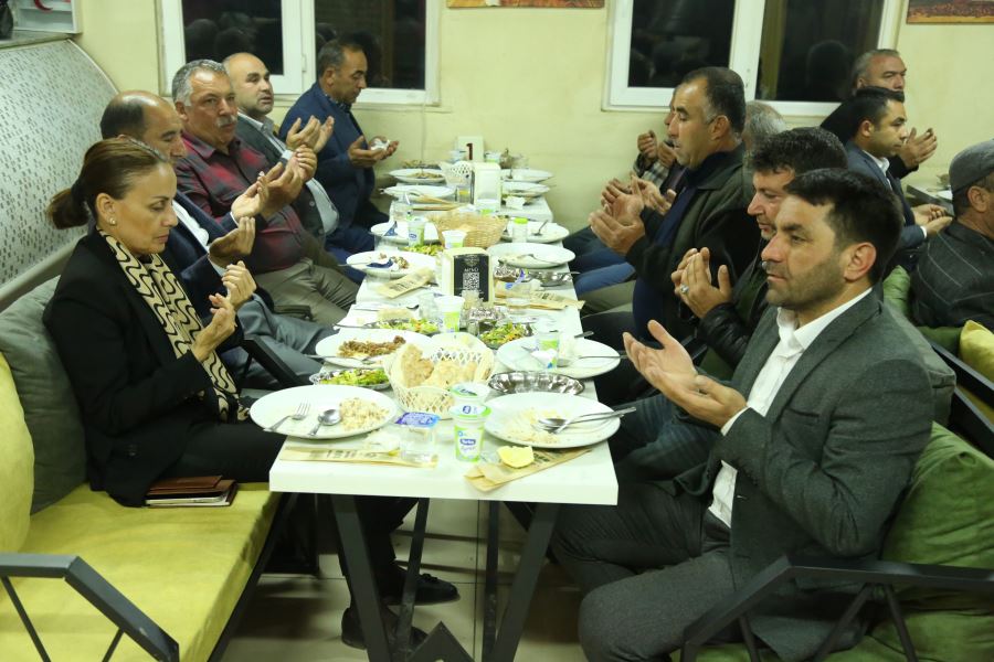 AK PARTİLİ VEKİL ADAYI SÖYLEMEZ'E BABA OCAĞI GÜLNAR'DAN TAM DESTEK