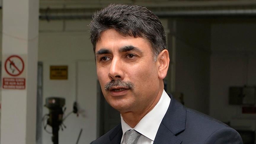 AK Partili vekil deprem bölgesini gezdi