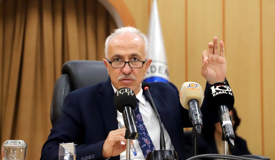 Akdeniz Belediye Başkanı Gültak; “Kaçak yapı ölüm demektir! Kaçak, ruhsatsız yapılara izin vermeyeceğim!”