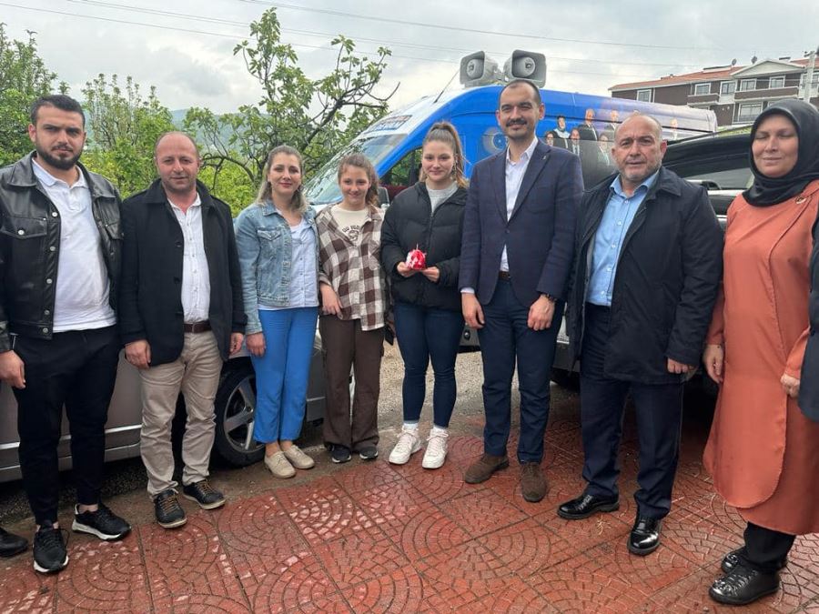 Ali Güney’den ilk kez oy kullanacak gençlere ziyaret