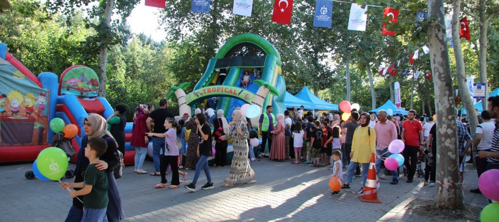 Alikahya’da gündüz ayrı gece ayrı eğlence - GÜNDEM - İnternetin Ajansı