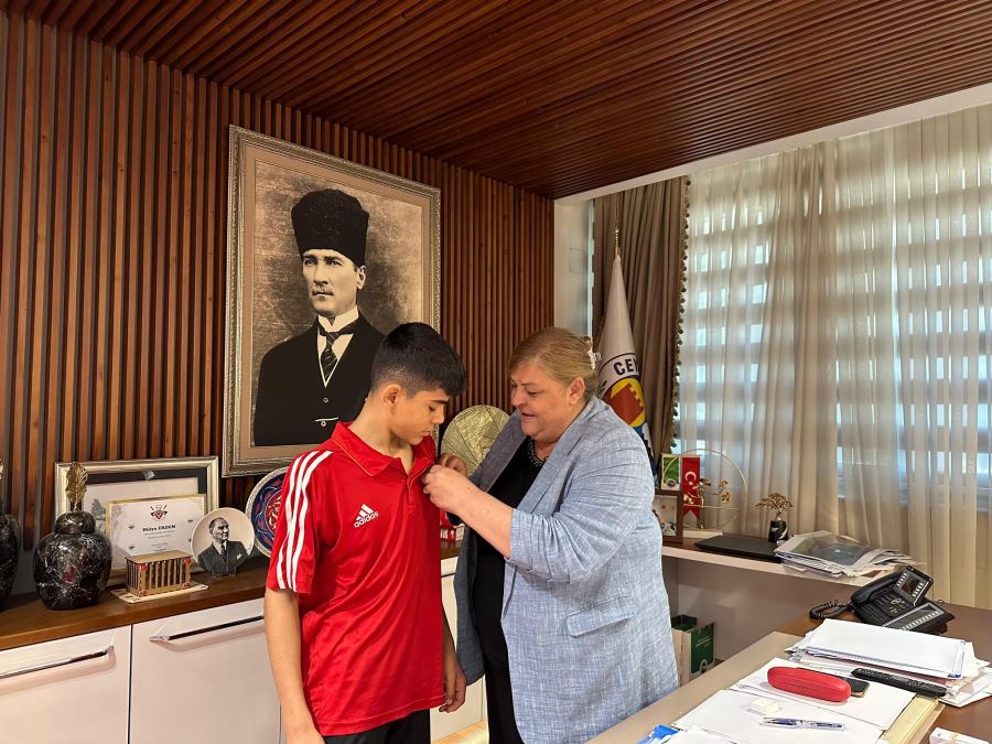 Anadolu şampiyonu Ceyhan’dan…