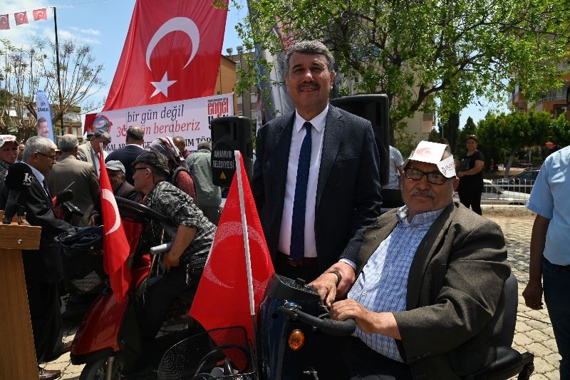 Anamur Belediyesi engelli vatandaşlara medikal araç dağıtımı gerçekleştirdi