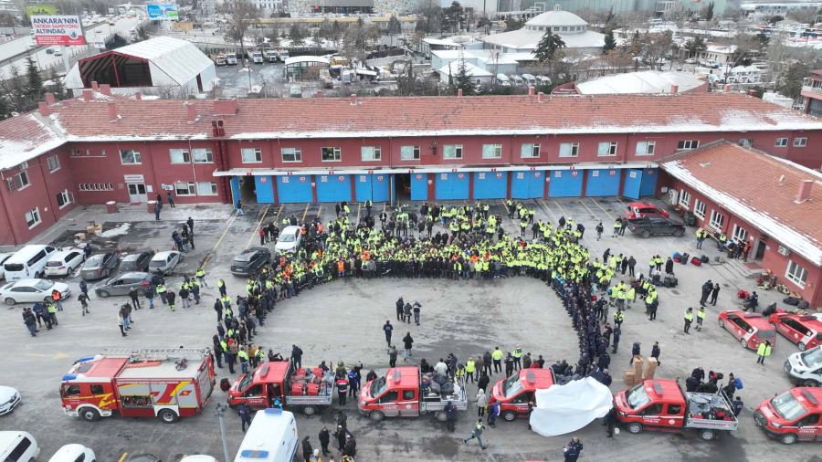 ANKARA BÜYÜKŞEHİR BELEDİYESİ 48 ARAÇ VE 822 PERSONELİNİ DAHA HATAY’A GÖNDERDİ