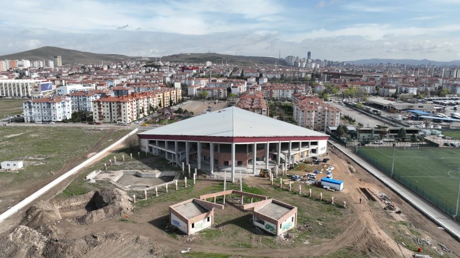ANKARA BÜYÜKŞEHİR BELEDİYESİNDEN YENİ BİR SPOR TESİSİ DAHA: SİNCAN FATİH YÜZME HAVUZU’NDA ÇALIŞMALAR BAŞLIYOR