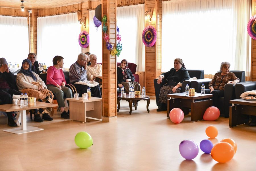 ANKARA BÜYÜKŞEHİRDEN ‘YAŞLILARA SAYGI HAFTASI’ ETKİNLİĞİ