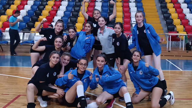 ANTAKYA BELEDİYESİ GSK KADIN VOLEYBOL TAKIMINDAN GALİBİYET