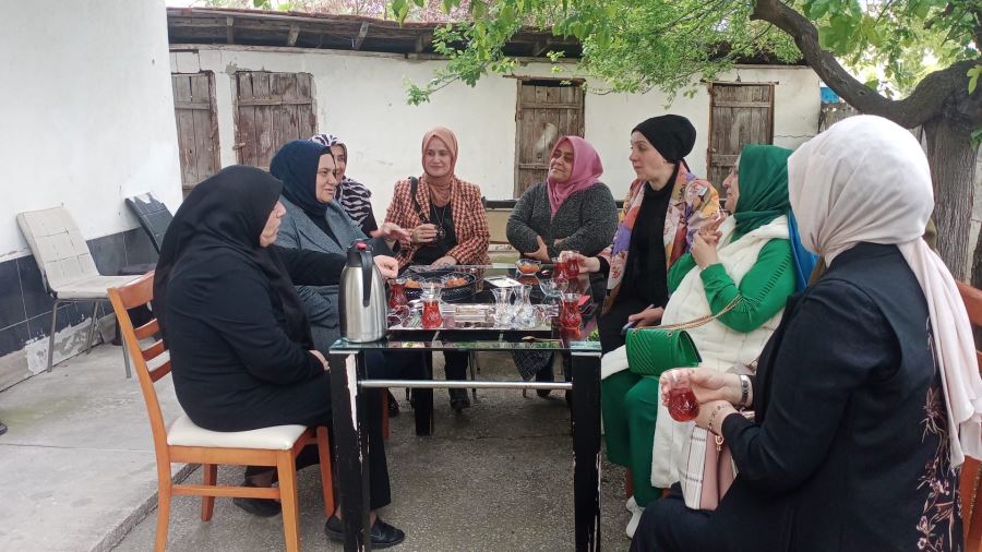 Artut, Derince’de hane hane gezdi