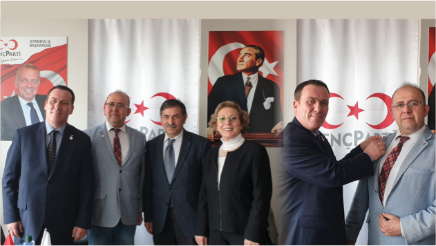 Aşkar, Genç Parti rozetini taktı