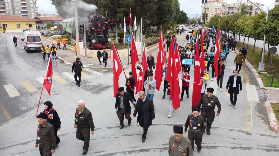ATATÜRK’ÜN TARSUS’A GELİŞİNİN 100. YILI COŞKUYLA KUTLANDI