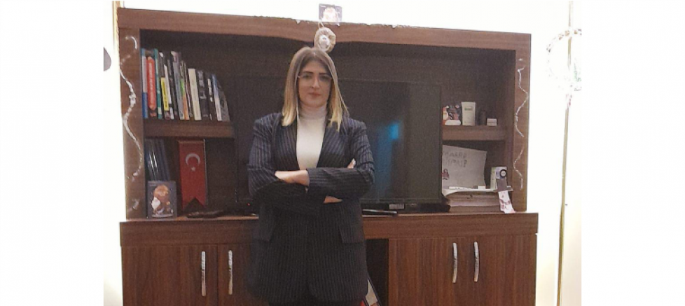 Av. Nilüfer Badur: 