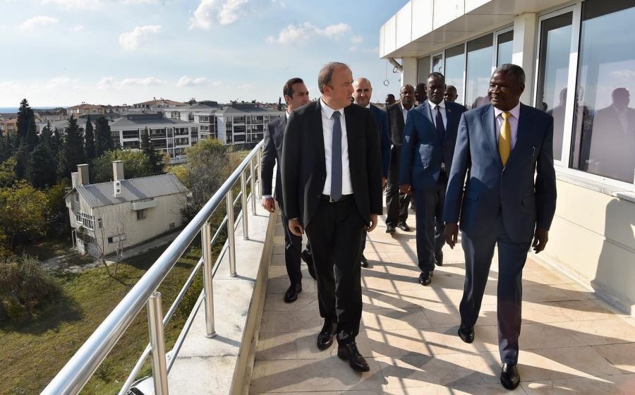 Avcılar Belediyesi vizyon çalışmaları ile dünyaya örnek oluyor
