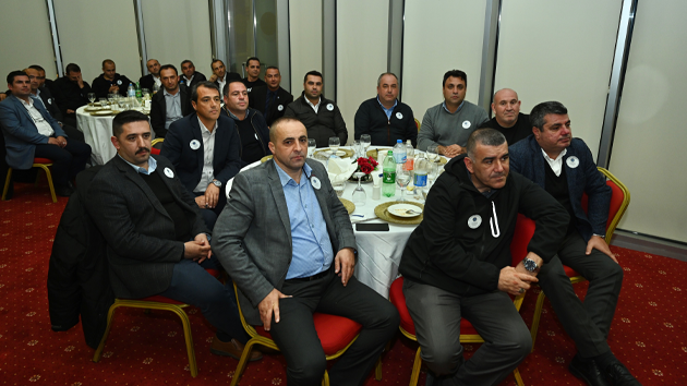 Başkan Aktaş’tan personelin ‘en’lerine ödül