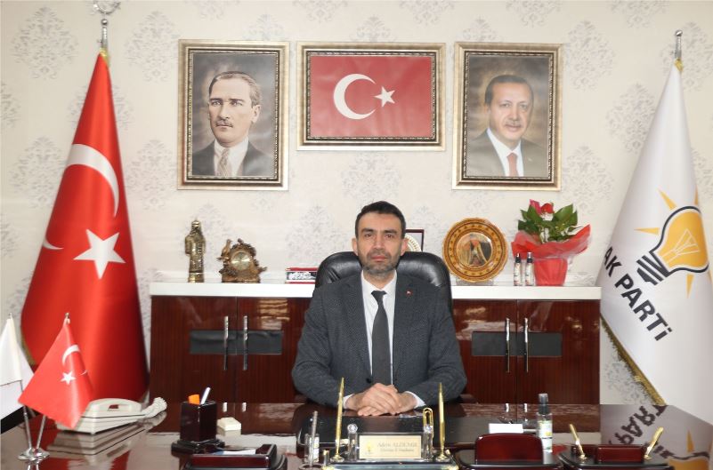 BAŞKAN ALDEMİR KOLLARI SIVADI: “AK PARTİ NORMAL BİR PARTİ DEĞİL, BU BİR DAVA HAREKETİ!”