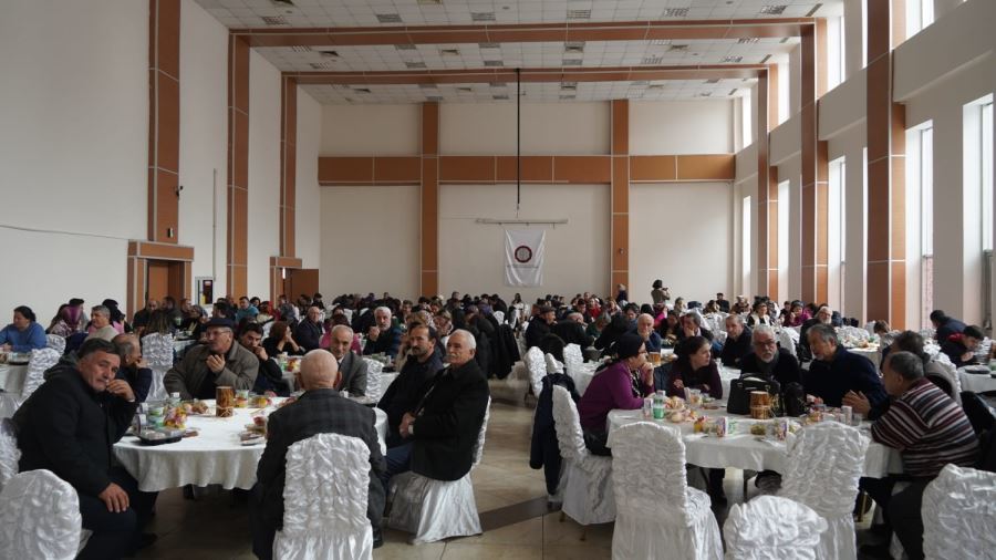 BAŞKAN ALTINOK “HIZIR CEMİ VE LOKMASINDA” ALEVİ DEDELERİYLE BULUŞTU