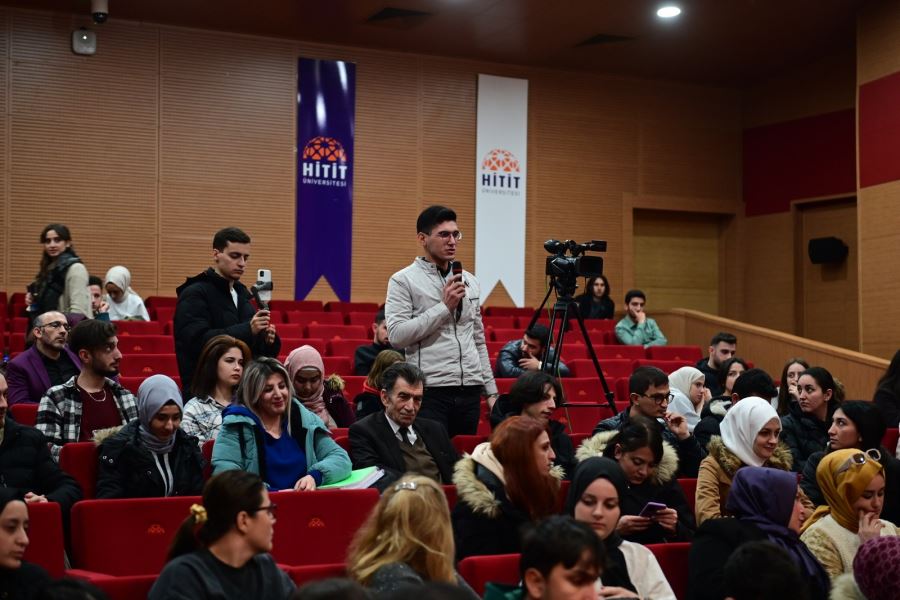 Başkan Aşgın, MYO’lu öğrencilerle buluştu