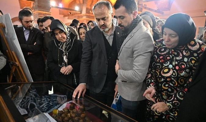 Başkan Aydın Bursa Kültür Turizm ve Tanıtma Birliğinin Düzenlediği Uluslararası Hediyelik Eşya Tasarım Yarışması Ödül Törenine Katıldı