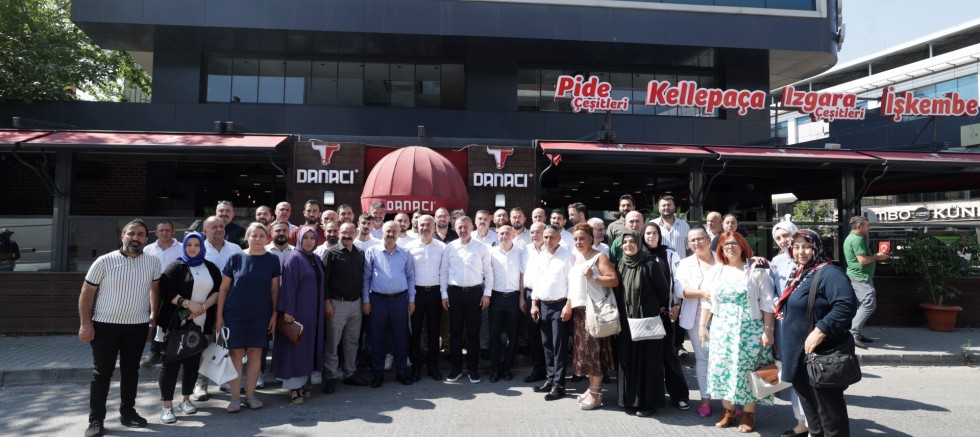Başkan Büyükakın, Gebze esnafıyla kahvaltıda buluştu - GÜNDEM - İnternetin Ajansı