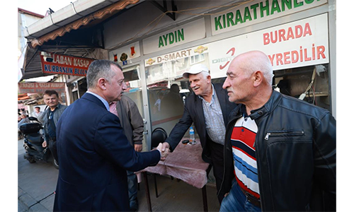 Başkan Büyükakın, Kandıra’da esnafı ziyaret etti