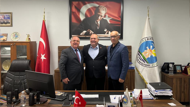 Başkan Demir'den belediye başkanları 'çıkartması'