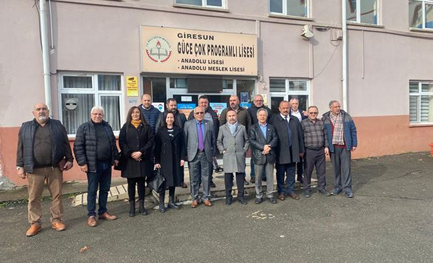 Başkan Eroğlu’ndan Sürgün Edilen Öğretmene Destek Ziyareti