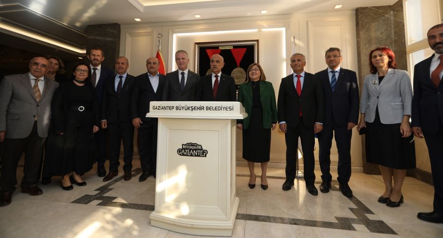 BAŞKAN FATMA ŞAHİN’DEN ÇİFTÇİNİN VE ÜRETİCİNİN YÜZÜNÜ GÜLDÜRECEK İKİ MÜJDELİ HABER