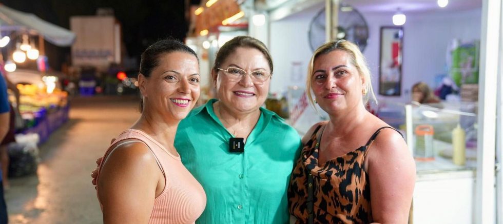 BAŞKAN GENÇAY, MAVİŞEHİR PAZARINDA VATANDAŞLARLA BULUŞTU - TÜRKİYE - İnternetin Ajansı