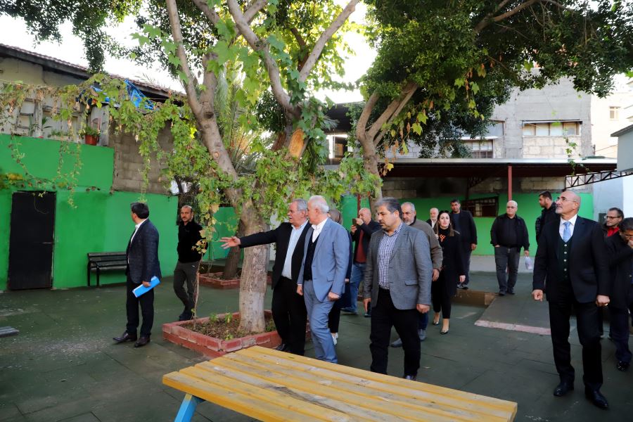 BAŞKAN GÜLTAK YENİLENEN NEBİ EYÜP TÜRBESİNİ ZİYARET ETTİ