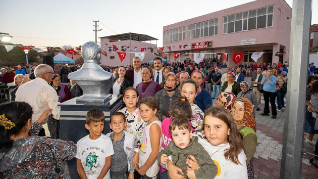Başkan Kırgöz’den Deliktaş’a anlamlı armağan: “Cumhuriyet Parkı”