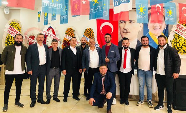 BAŞKAN KIRMIZI; “UMUT HER ZAMAN VAR, ÇÜNKÜ BİZ VARIZ”