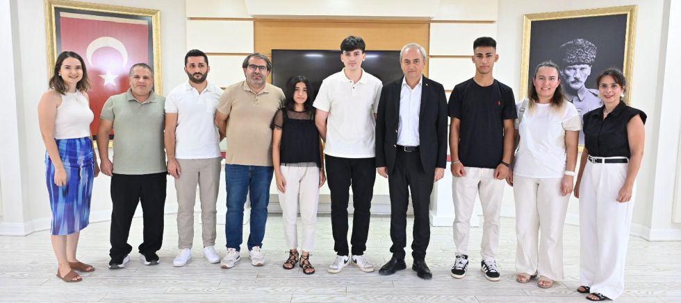 Başkan Kocagöz’den başarılı öğrencilere burs müjdesi ! - TÜRKİYE - İnternetin Ajansı