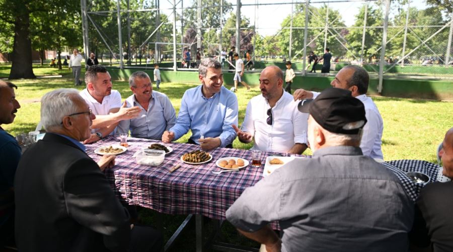 BAŞKAN KOCAMAN BAHAR PİKNİĞİ’NE KATILDI