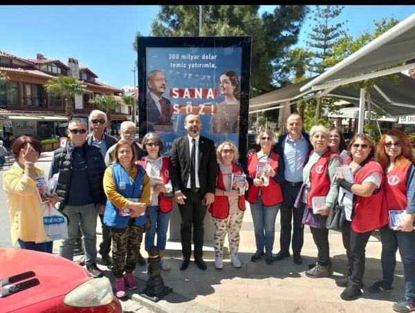 Başkan Özcan esnaf ziyaretinde