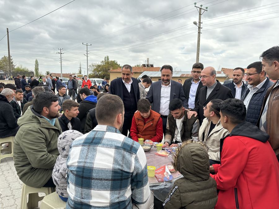 BAŞKAN PEKYATIRMACI MİLLETVEKİLİ ADAYLARI İLE SAHA ÇALIŞMALARINA DEVAM EDİYOR