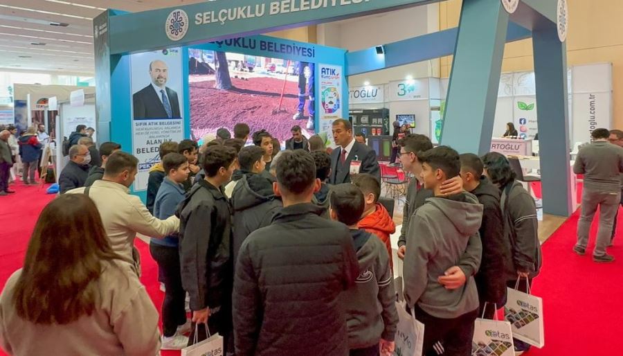 BAŞKAN PEKYATIRMACI SÜRDÜRÜLEBİLİRLİK VE SIFIR ATIK FUARI’NI ZİYARET ETTİ