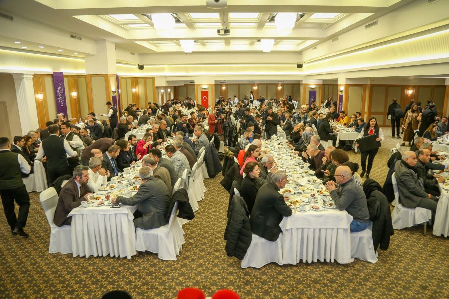 BAŞKAN ŞAHİN 10 OCAK’TA GAZETECİLERLE BİR ARAYA GELDİ