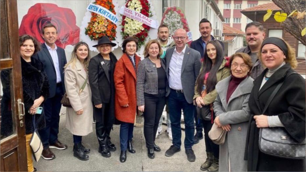 BAŞKAN SARI RESİM SERGİSİNE KATILDI!