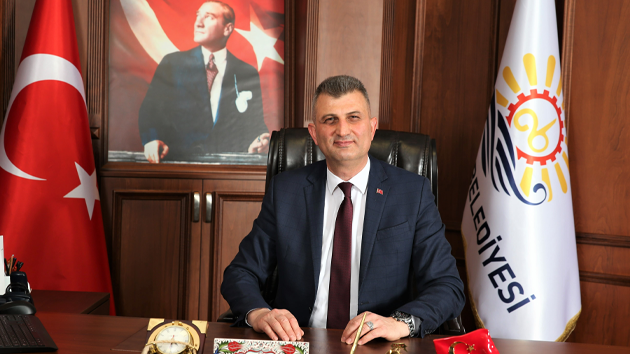 BAŞKAN SEZER, “29 EKİM CUMHURİYET BAYRAMIMIZ KUTLU OLSUN”