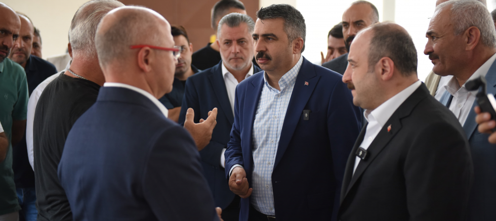 BAŞKAN YILMAZ GÖKDERE PAZARI ESNAFI İLE BULUŞTU - TÜRKİYE - İnternetin Ajansı