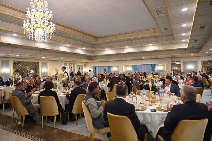 Başkan Yılmaz, Körfez’de muhtarlarla buluştu