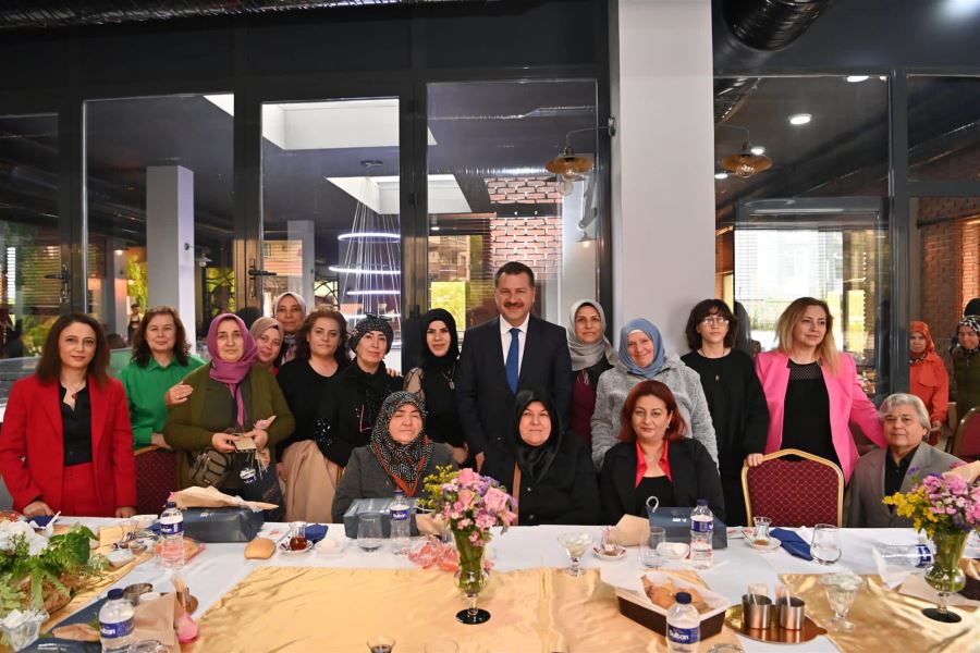 Başkan Yılmaz’dan Anneler Günü kutlaması